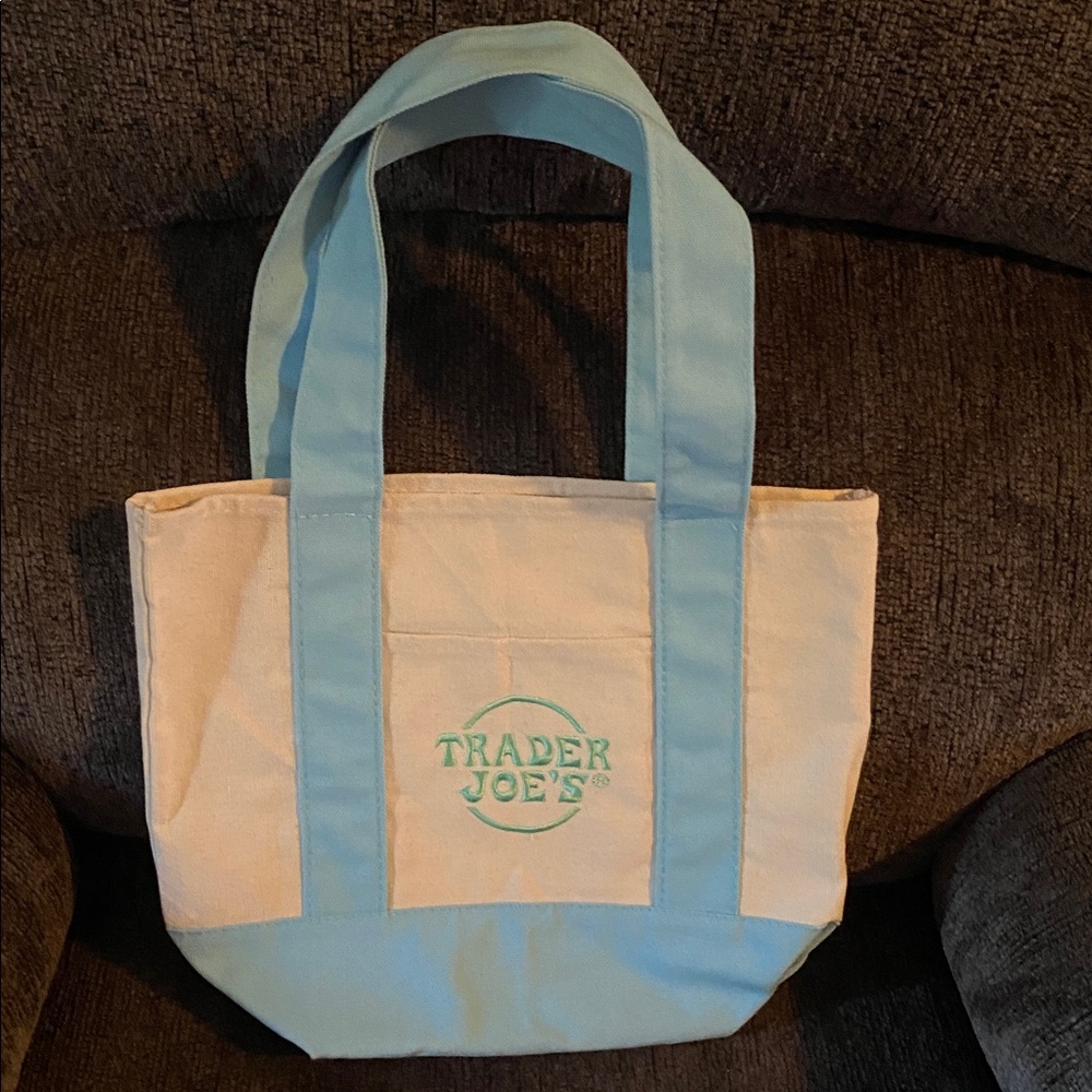 Trader Joe’s Mini Totes bundle - Picture 5 of 5